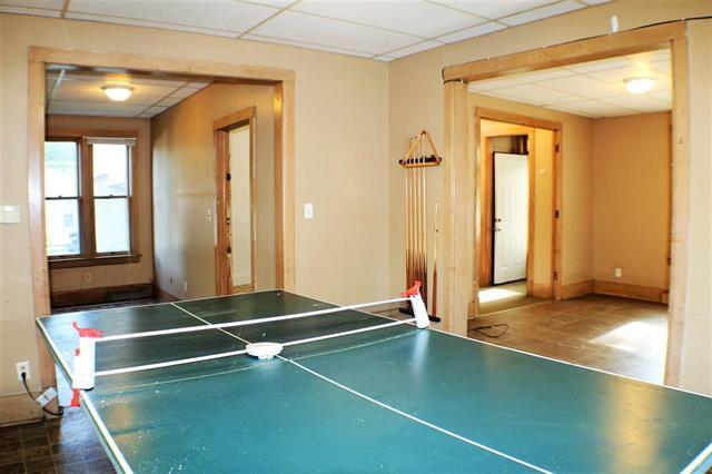 More Photos Of 401 S Lucas St, Iowa City Apartments For Sale