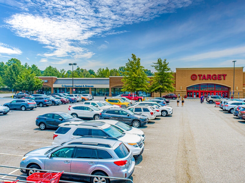 More Photos Of 110-180 Conston Ave, Christiansburg General Retail For Lease