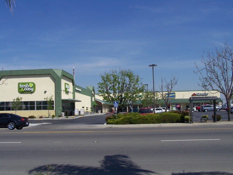 More Photos Of 601-633 Cecil Ave, Delano General Retail For Lease