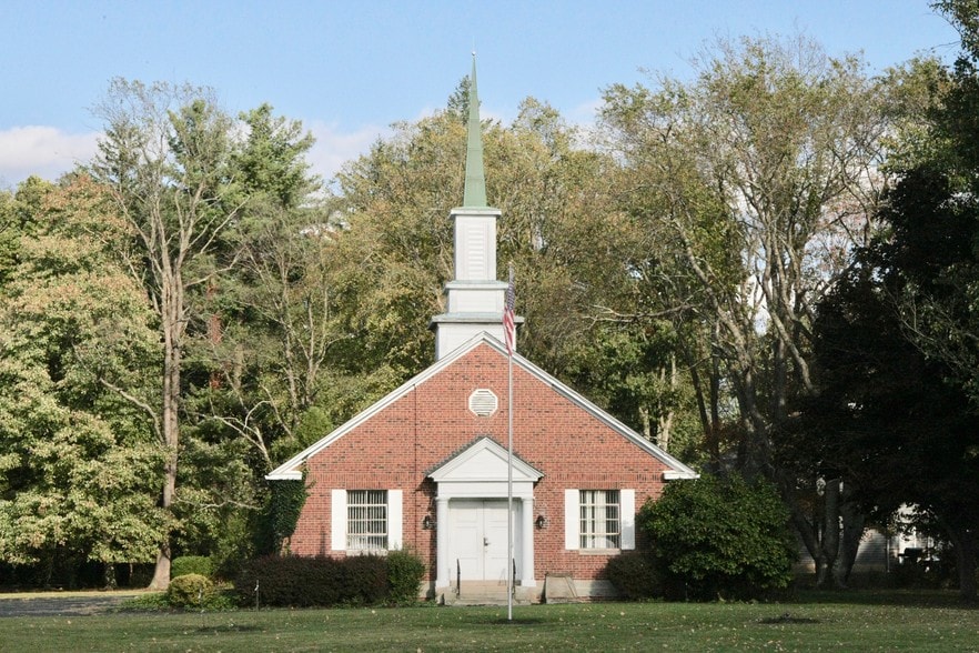 More Photos Of 10909 Chippewa Rd, Brecksville Religious Facility For Sale