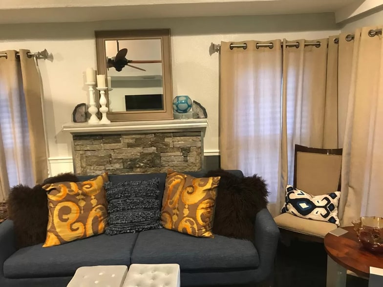 More Photos Of 1113 NW 5th Ave, Gainesville Specialty For Sale