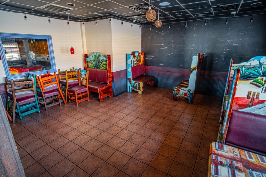 More Photos Of 853 N Glenstone Ave, Springfield Restaurant For Lease