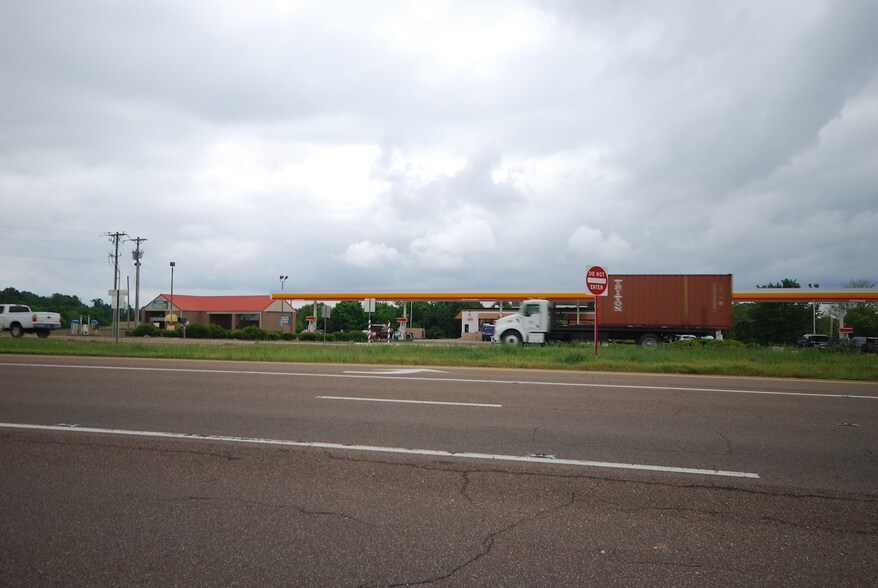 More Photos Of 308 W Highway 45, Three Way Land For Sale