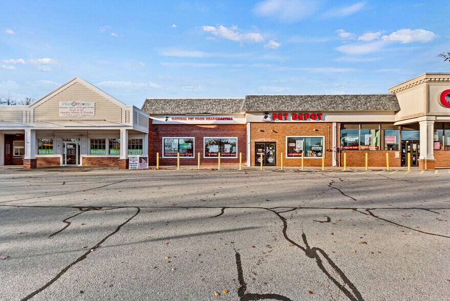 More Photos Of 2 Sarahs Way, Fairhaven Unknown For Lease