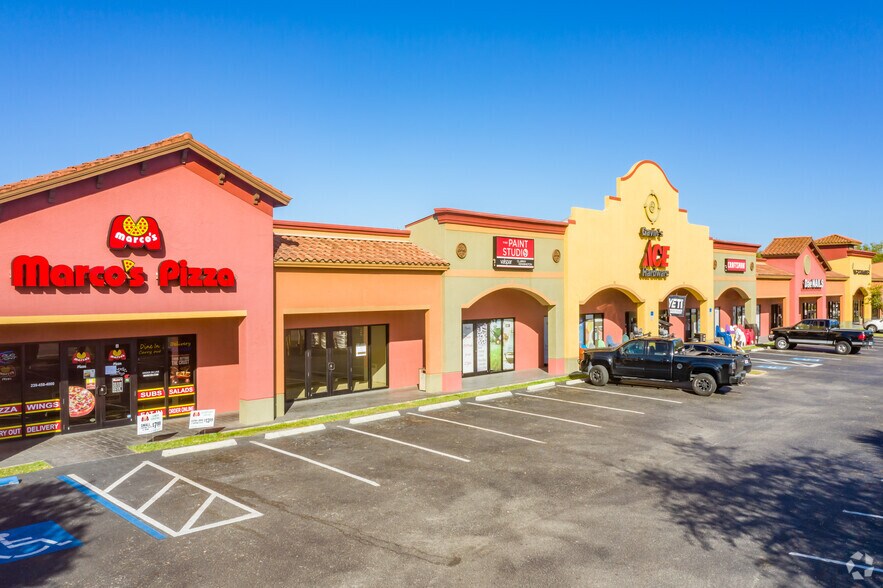 More Photos Of 290 NW Nicholas Pky, Cape Coral Coworking Space