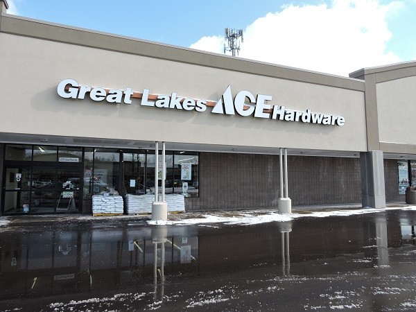 More Photos Of 25441-25495 Grand River Ave, Redford Freestanding For Lease