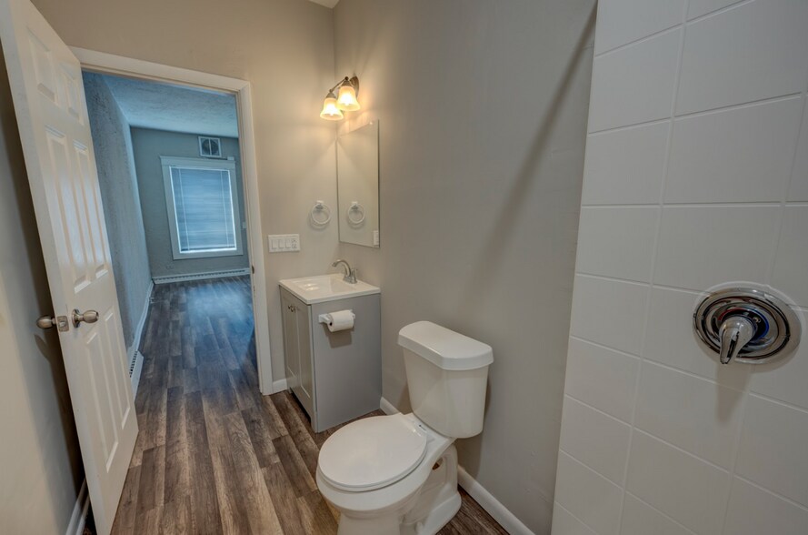More Photos Of 4438 Pearl Rd, Cleveland Apartments For Sale