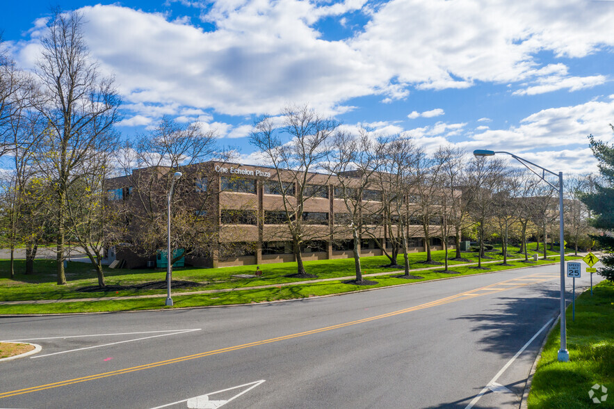 Primary Photo Of 227 Laurel Rd, Voorhees Office For Lease