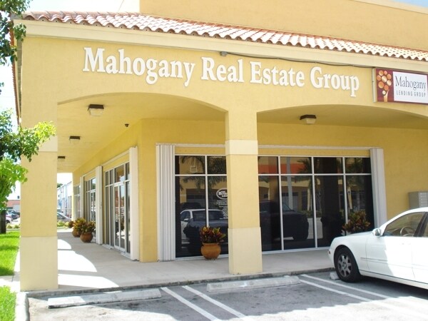 Primary Photo Of 18710 SW 107th Ave, Miami General Retail For Sale