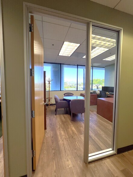More Photos Of 1230 Rosecrans Ave, Manhattan Beach Office For Lease