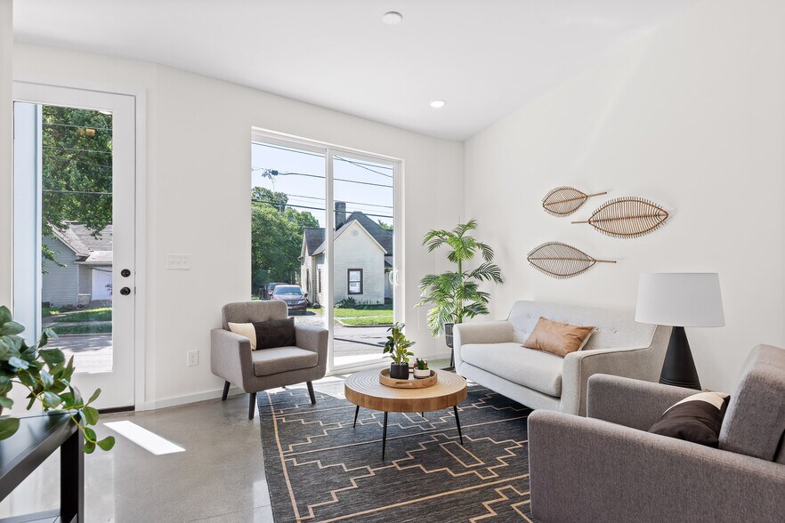 More Photos Of 1602 N Central St, Knoxville Apartments For Sale