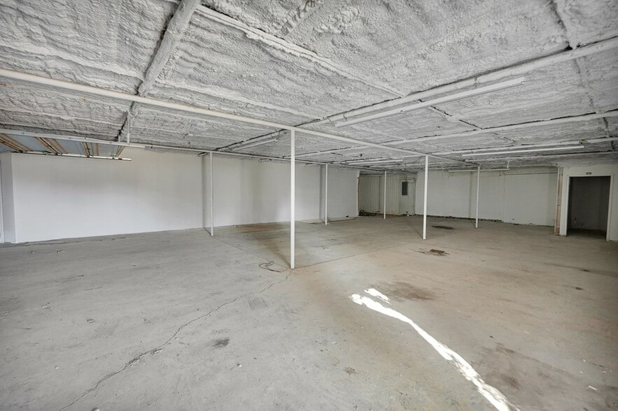 More Photos Of 2458 N FM 1936, Odessa Warehouse For Lease