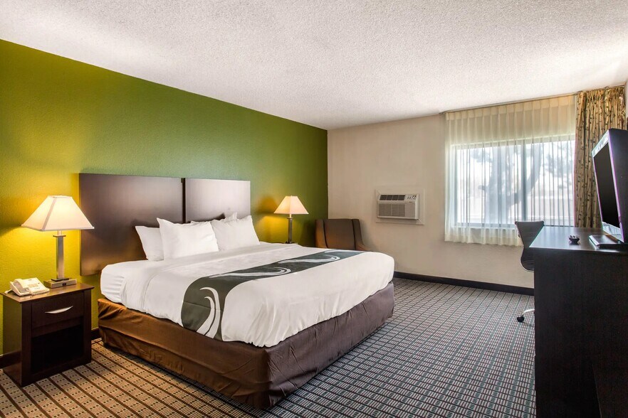 More Photos Of 245 E Wendover Blvd, Wendover Hotel For Sale