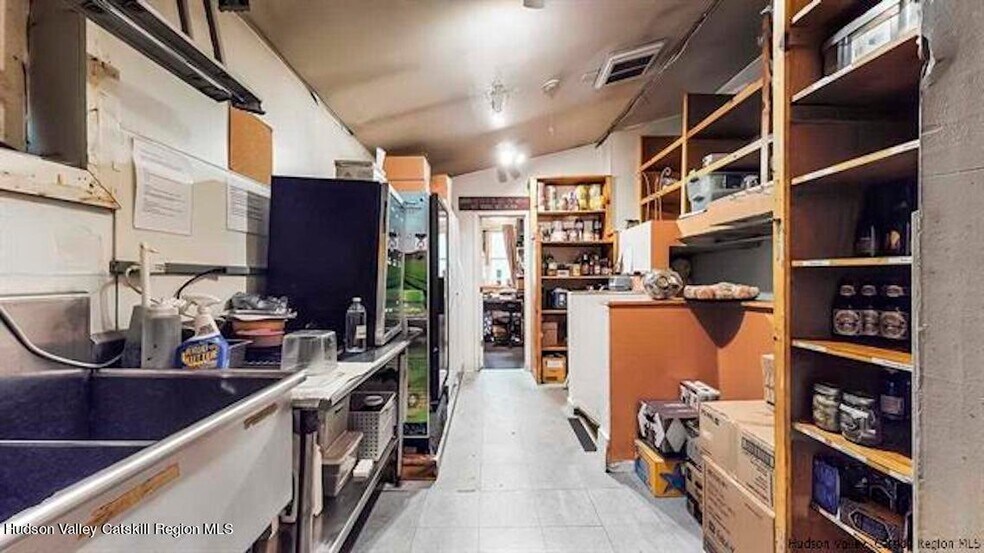 More Photos Of 51 Tinker St, Woodstock Restaurant For Sale