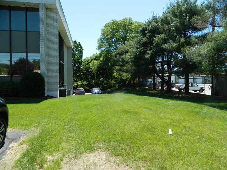 More Photos Of 500 Clark Rd, Tewksbury Medical For Sale