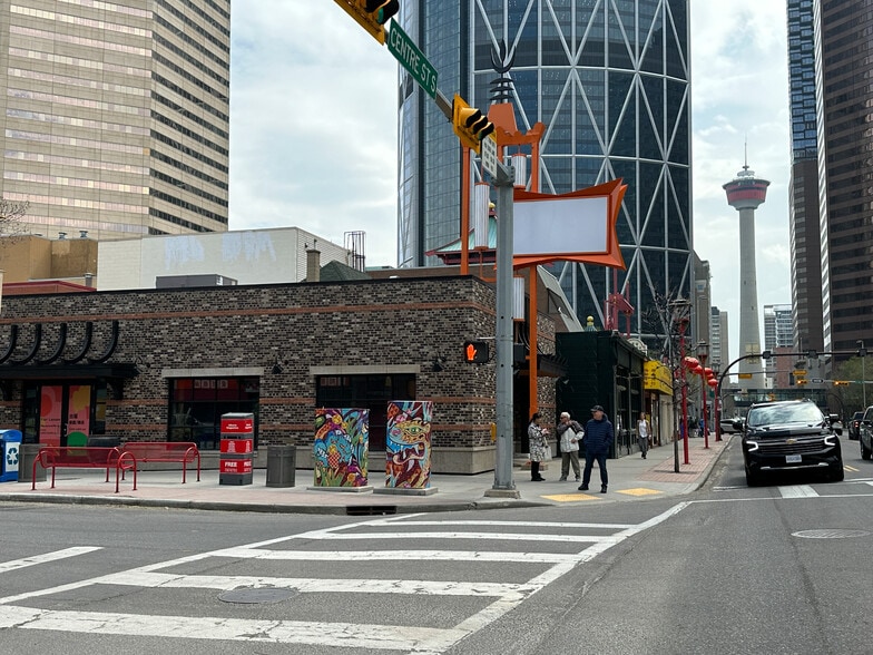 More Photos Of 103 3rd Ave SE, Calgary Freestanding For Lease