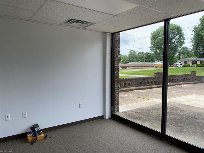 More Photos Of 3199 Core Rd, Parkersburg Office For Sale