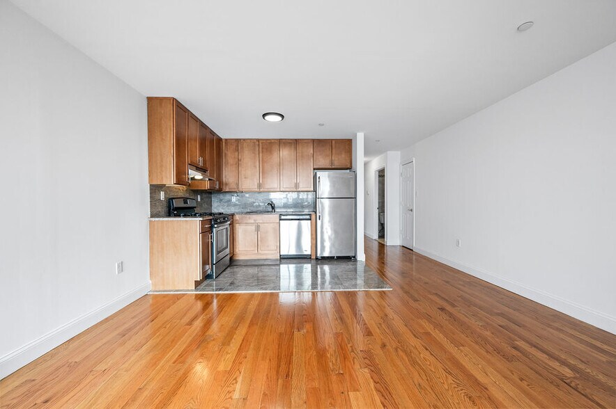 More Photos Of 13909 34th Ave, Flushing Multifamily For Sale