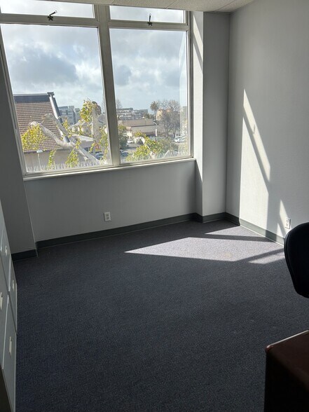 More Photos Of 212 9th St, Oakland Medical For Sale