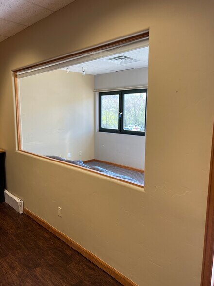 More Photos Of 69 Edwards Access Rd, Edwards Office For Lease
