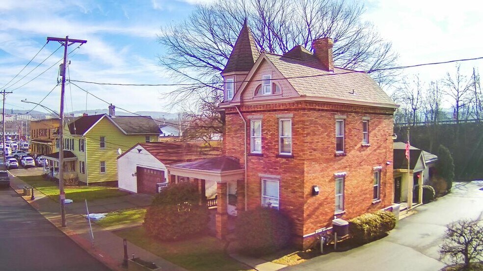 More Photos Of 413 Bridge St, Beaver Healthcare For Sale