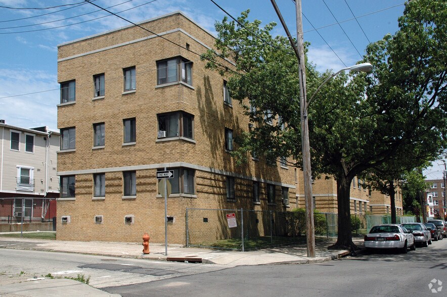 3125 N 16th St Unit 3147  