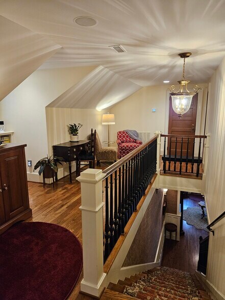 More Photos Of 60 Woodside Dr, Brevard Hospitality For Sale