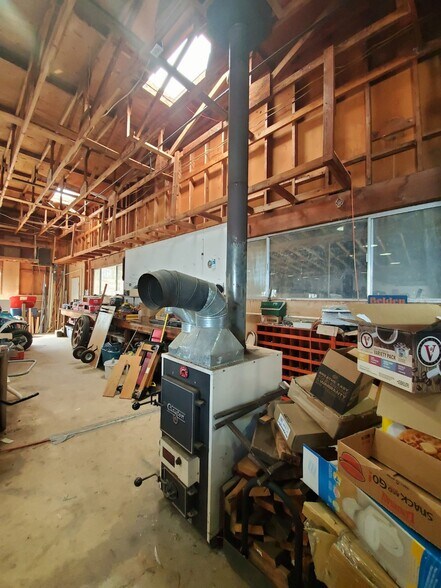 More Photos Of 13279 Roadrunner Loop, Red Bluff Airplane Hangar For Sale