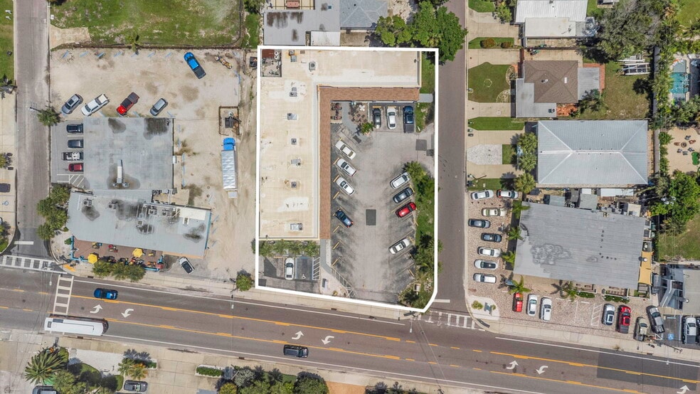 More Photos Of 1401 Gulf Blvd, Indian Rocks Beach General Retail For Sale
