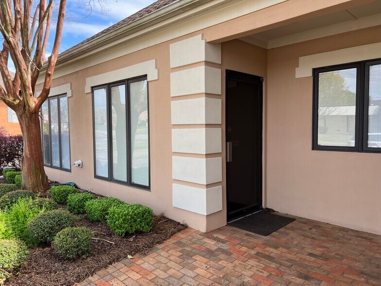 More Photos Of 4228 Lomac St, Montgomery Office For Sale