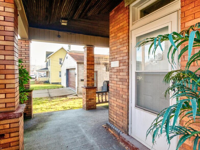 More Photos Of 413 Bridge St, Beaver Healthcare For Sale