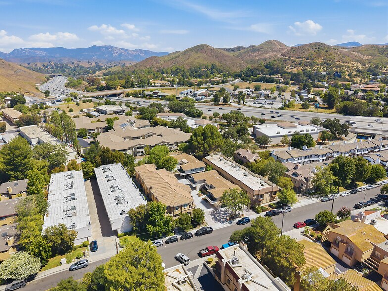 More Photos Of 5302-5304 Colodny Dr, Agoura Hills Apartments For Sale