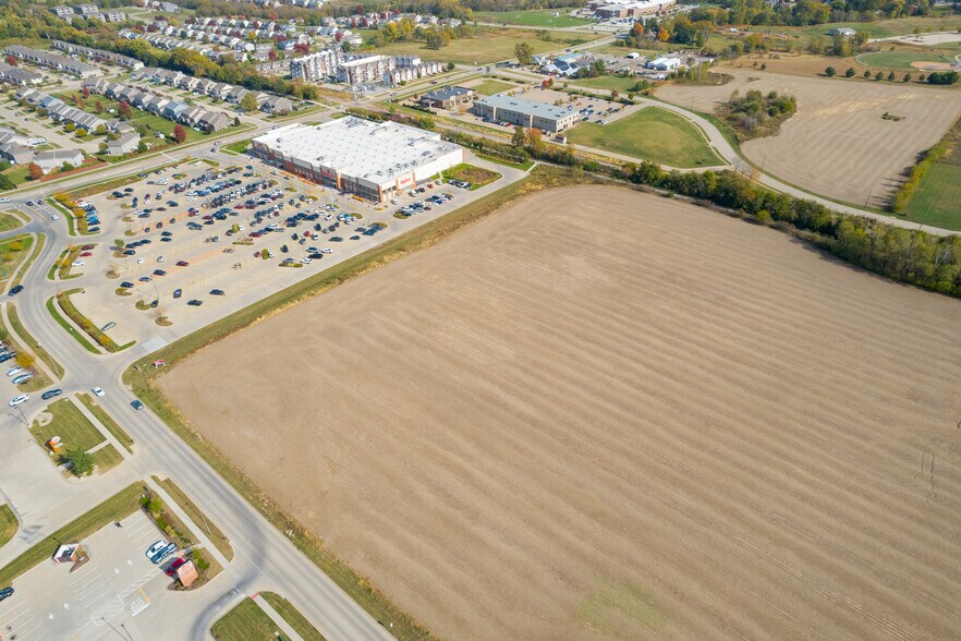 More Photos Of Crosspark Rd, Coralville Land For Sale