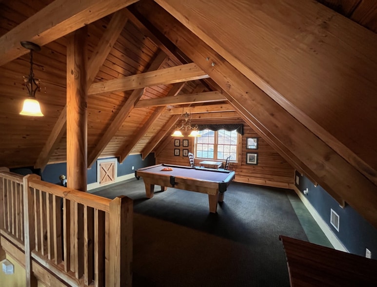 More Photos Of 3989 Interstate 45 N, Conroe Office For Sale