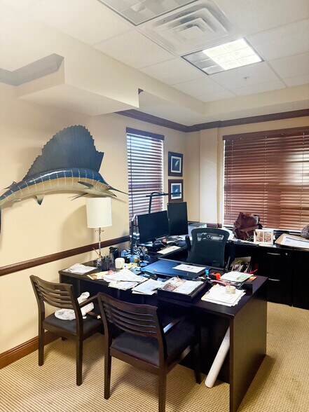 More Photos Of 12486 Brantley Commons Ct, Fort Myers Medical For Sale