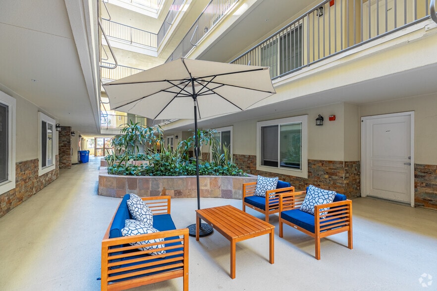 More Photos Of 819-825 D Ave, National City Apartments For Lease