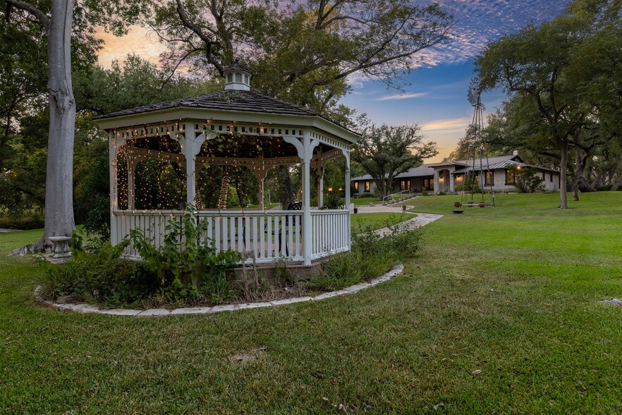 More Photos Of 2681 Sam Bass Rd, Round Rock Hospitality For Sale