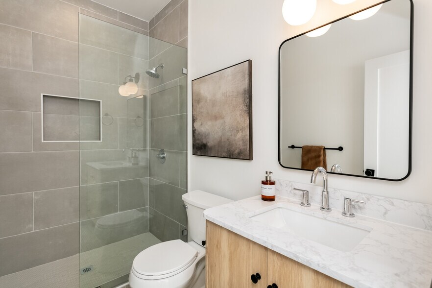 More Photos Of 1201 Crenwelge Dr, Fredericksburg Specialty For Sale