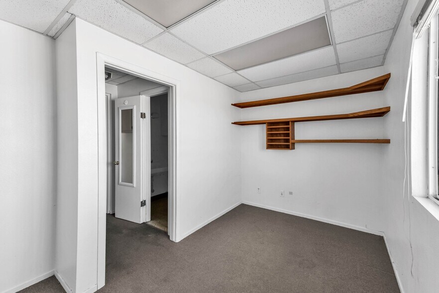 More Photos Of 42725 2nd St E, Lancaster Manufacturing For Sale