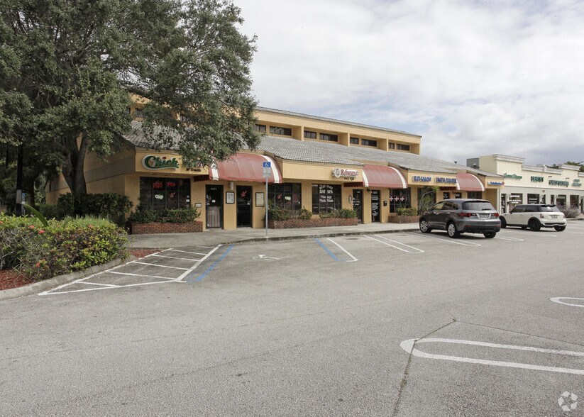 Primary Photo Of 10361-10371 W Sample Rd, Coral Springs Storefront Retail Office For Lease