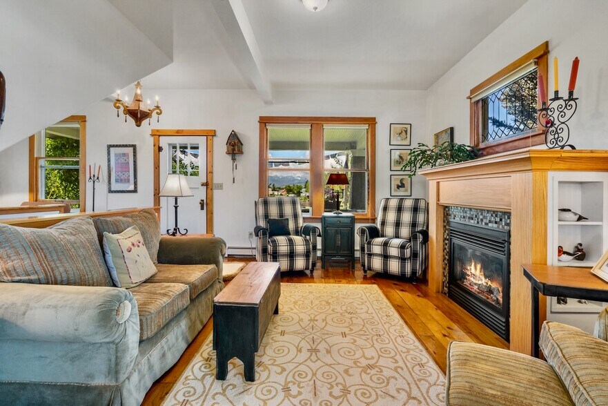 More Photos Of 76413 Gallatin Road, Gallatin Gateway Land For Sale