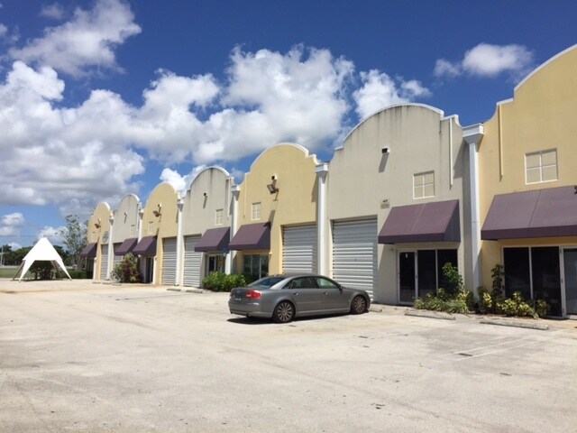 More Photos Of 19101 SW 108 Ave, Miami Industrial For Sale