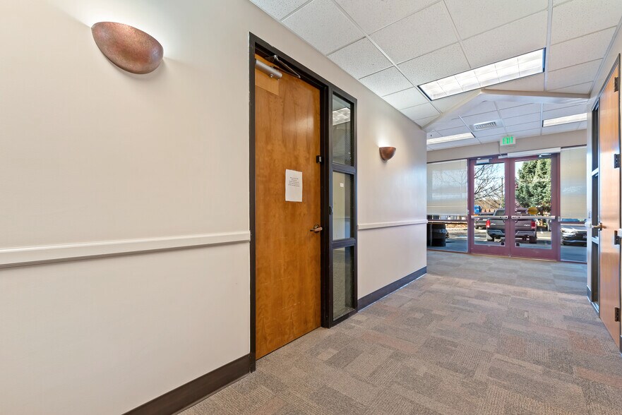 More Photos Of 2323 S Vista Ave, Boise Office For Lease