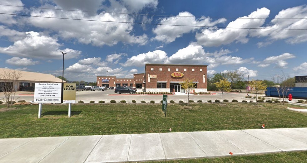 Primary Photo Of 510 W Pioneer Pky, Grand Prairie General Retail For Lease