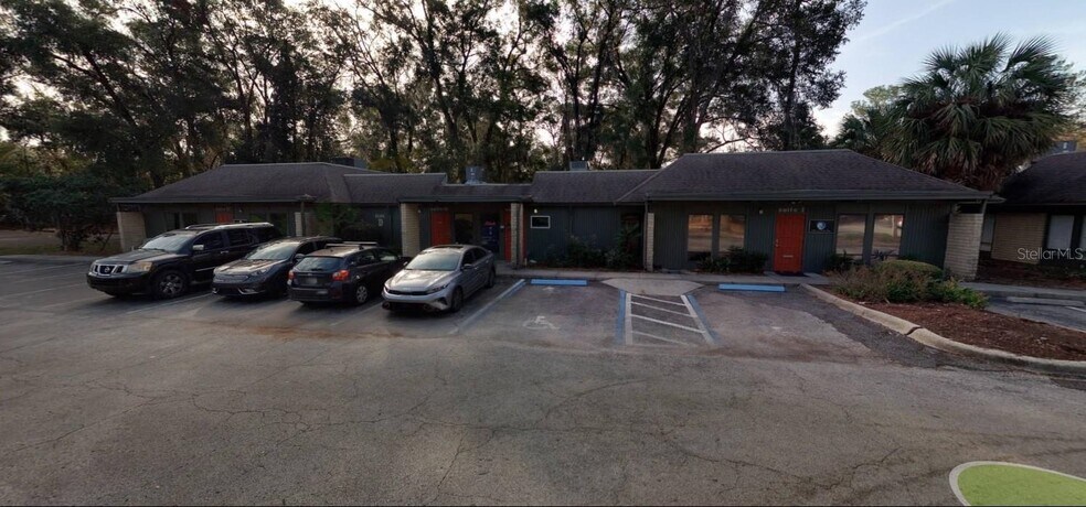 More Photos Of 4001 W Newberry Rd, Gainesville Office For Lease