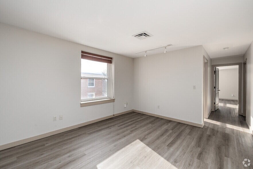 More Photos Of 4001 E Genesee St, Syracuse Apartments For Lease