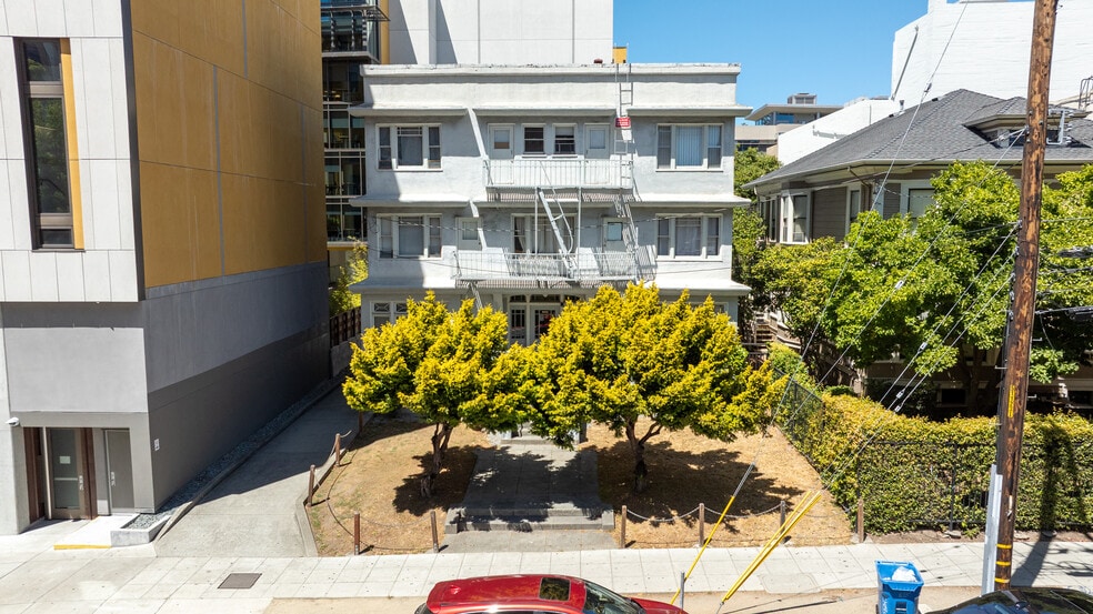More Photos Of 2411 Durant Ave, Berkeley Apartments For Sale