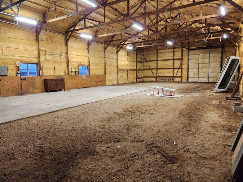 More Photos Of 15507 County Road 10, Fort Lupton Flex For Lease