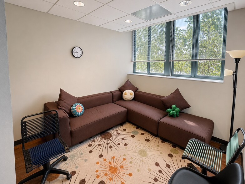 More Photos Of 2501 N Glebe Rd, Arlington Medical For Sale