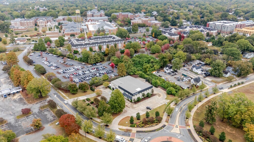 More Photos Of 274 Columbia Ave, Rock Hill General Retail For Lease